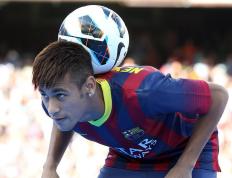 G2引发争议！，塔图姆官方宣布败北新规观众掌声雷动